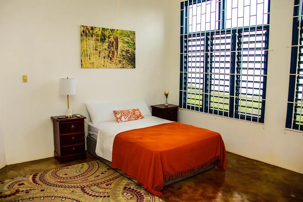 Sunshine Lodge: Your Home Away From Home Montego Bay 0*,  Jamaica