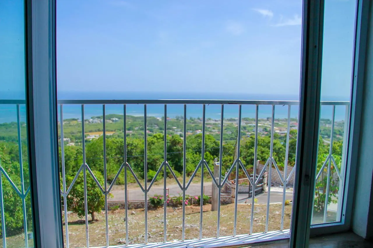 Holiday home Sunshine Lodge: Your Home Away From Home Montego Bay