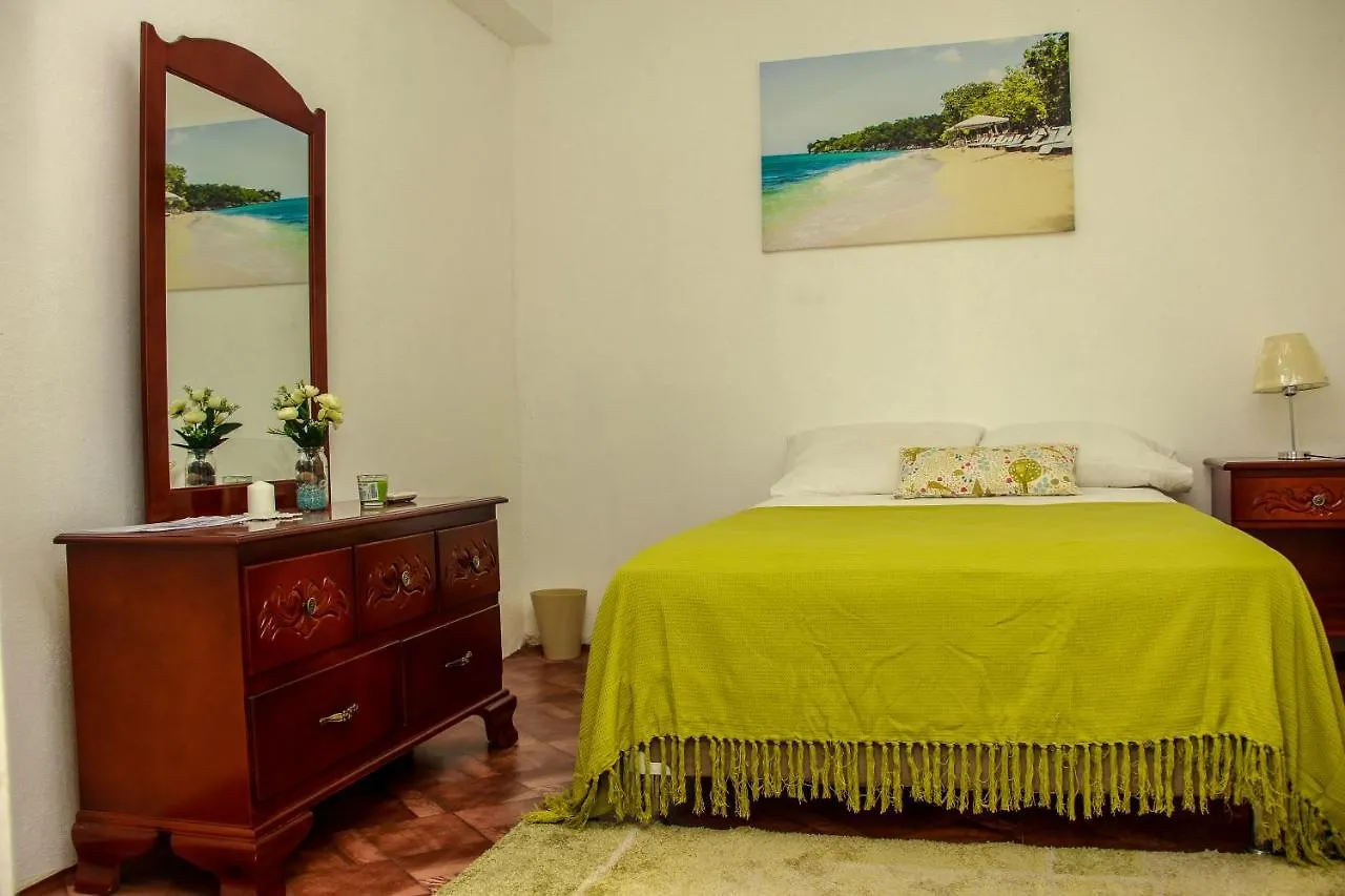 Holiday home Sunshine Lodge: Your Home Away From Home Montego Bay Jamaica